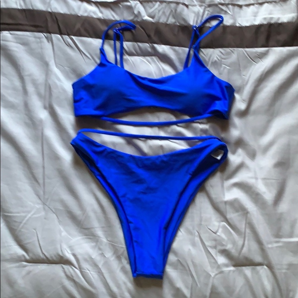 $Fashionable blue two piece bikini